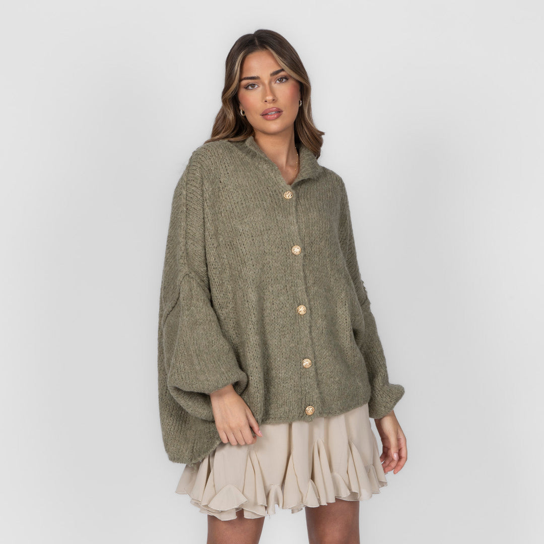 Oversized megztas kardiganas su sagomis