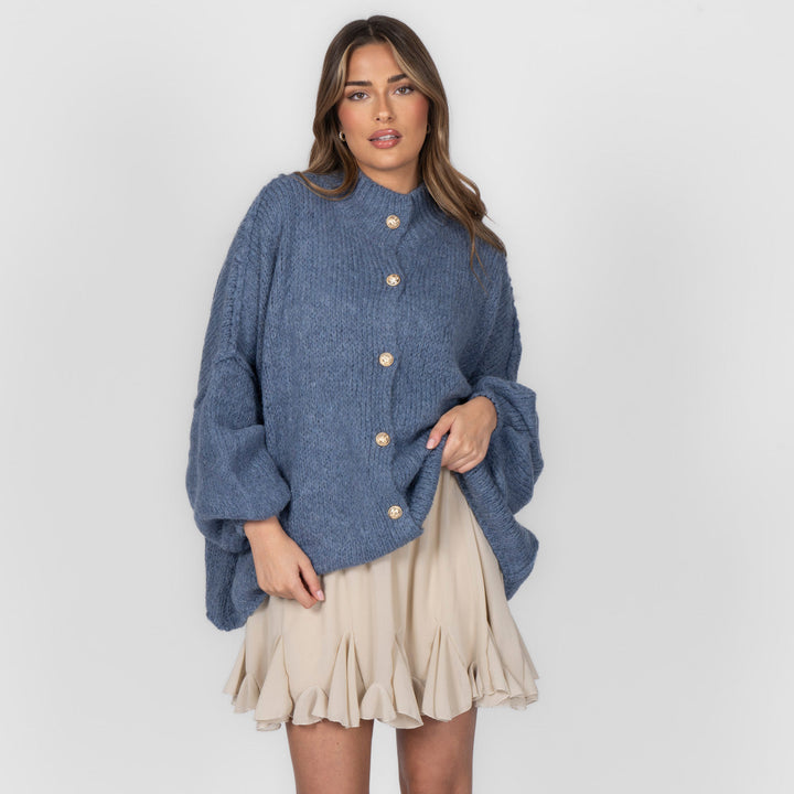 Oversized megztas kardiganas su sagomis