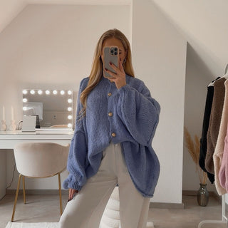 Oversized megztas kardiganas su sagomis